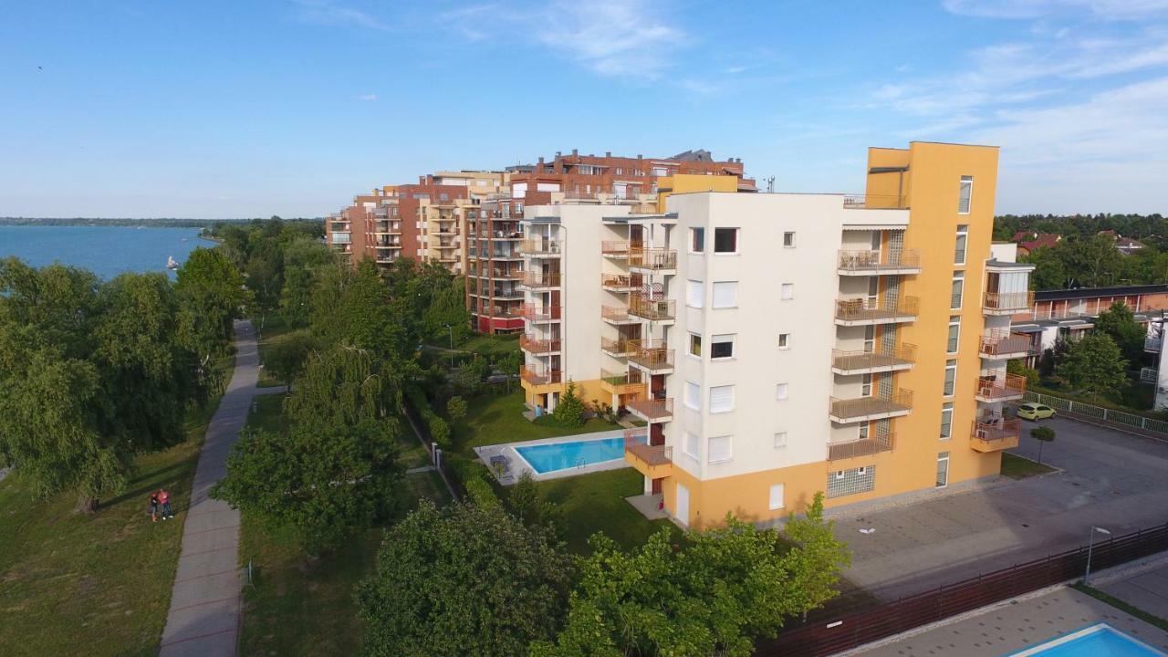 Viktoria Apartmanok Siofok Exterior photo